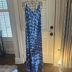 Blue Tie-Dye Maxi Dress
